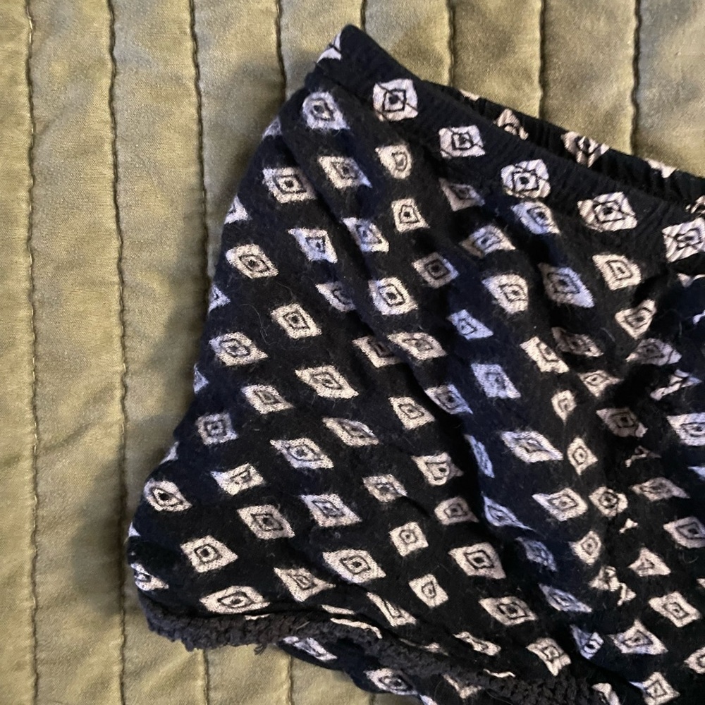 Volcom Micro Shorts - Picture 6 of 11
